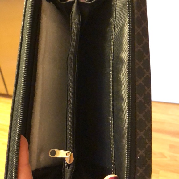 Wallet - Picture 5 of 6